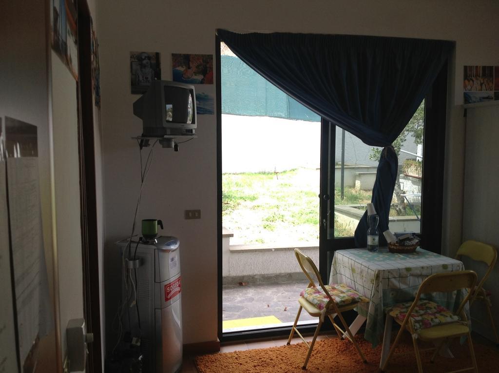 B&B Villa Aersa Montesilvano Marina Rum bild